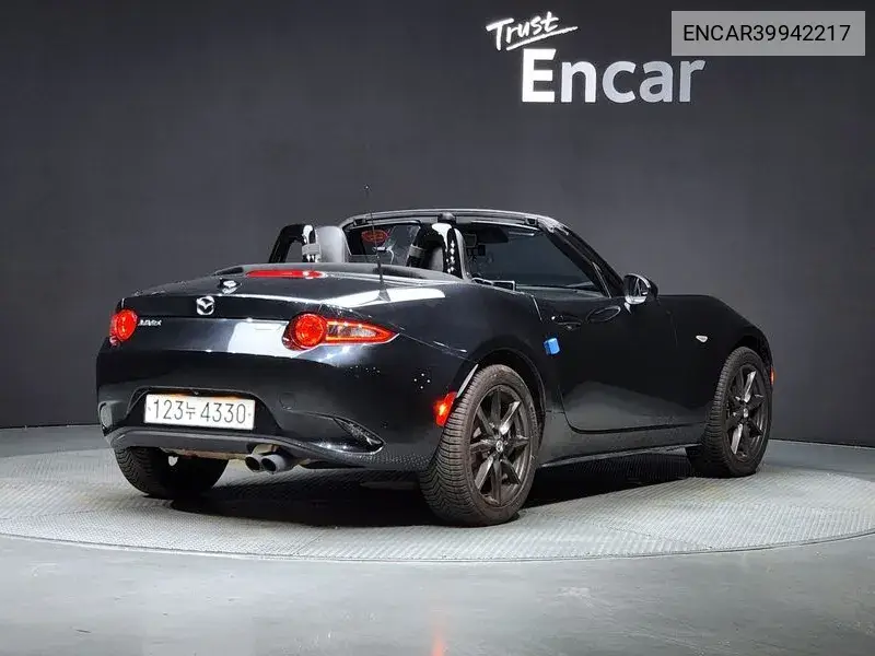 Mx-5 Miata Miata VIN: ENCAR39942217 Lot: 39942217