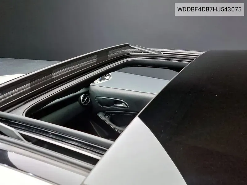 A-Class W176 A200 VIN: WDDBF4DB7HJ543075 Lot: 38664762