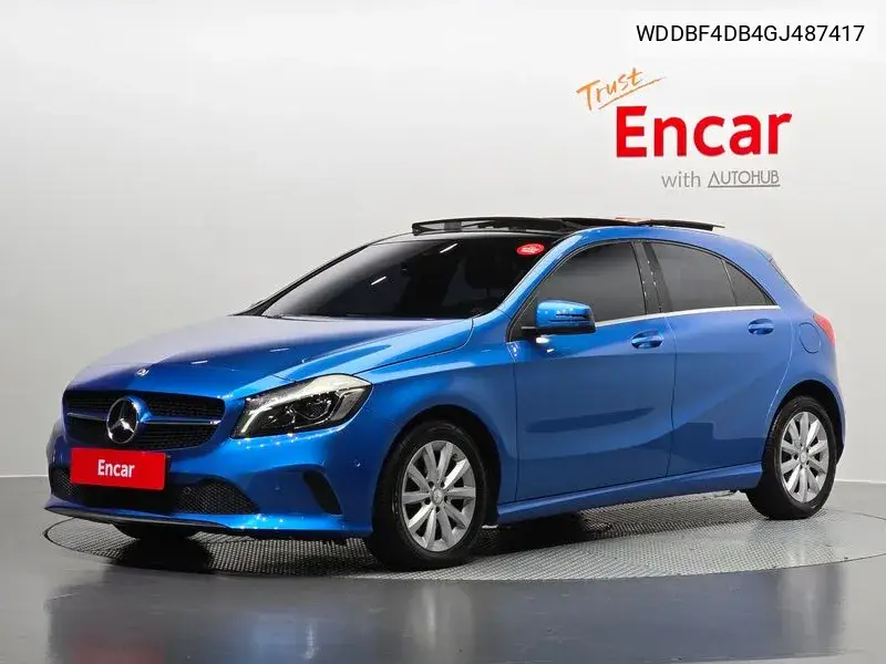 A-Class W176 A200 VIN: WDDBF4DB4GJ487417 Lot: 39302384