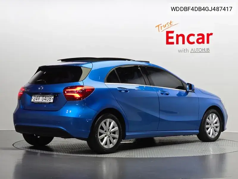 A-Class W176 A200 VIN: WDDBF4DB4GJ487417 Lot: 39302384