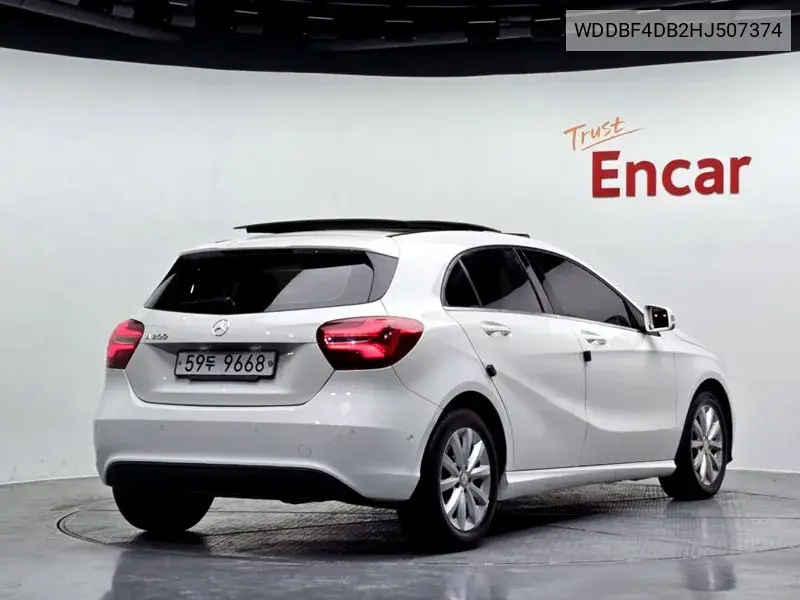 A-Class W176 A200 VIN: WDDBF4DB2HJ507374 Lot: 39106322