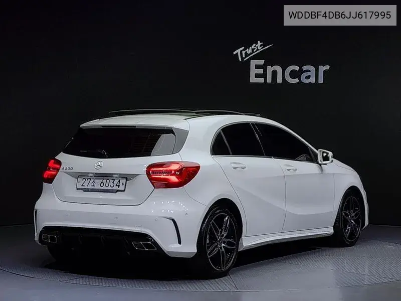A-Class W176 A200 Amg Line VIN: WDDBF4DB6JJ617995 Lot: 39583479