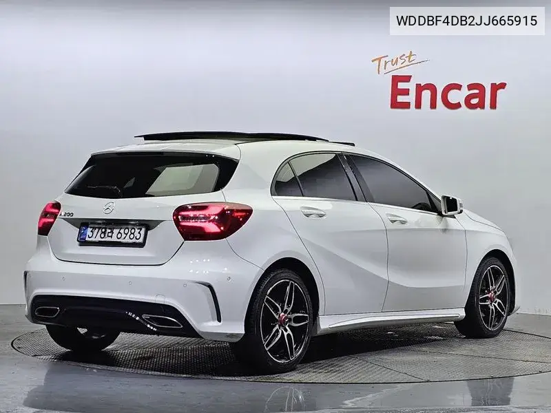 A-Class W176 A200 Amg Line VIN: WDDBF4DB2JJ665915 Lot: 39657974