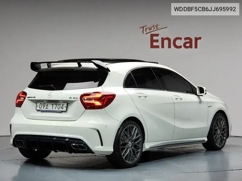 A-Class W176 A45 Amg 4Matic VIN: WDDBF5CB6JJ695992 Lot: 39666286