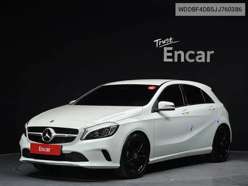 A-Class W176 A200 VIN: WDDBF4DB5JJ760386 Lot: 39068644