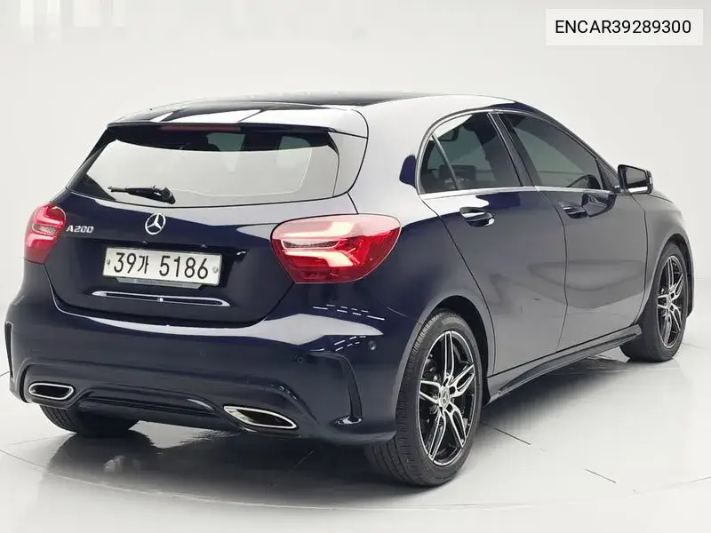 A-Class W176 A200 Amg Line VIN: ENCAR39289300 Lot: 39289300
