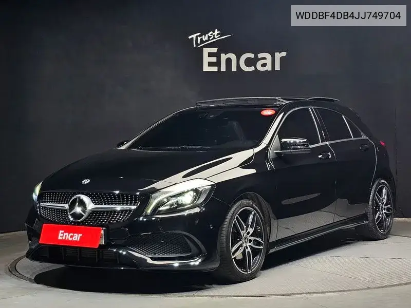 A-Class W176 A200 Amg Line VIN: WDDBF4DB4JJ749704 Lot: 39782402