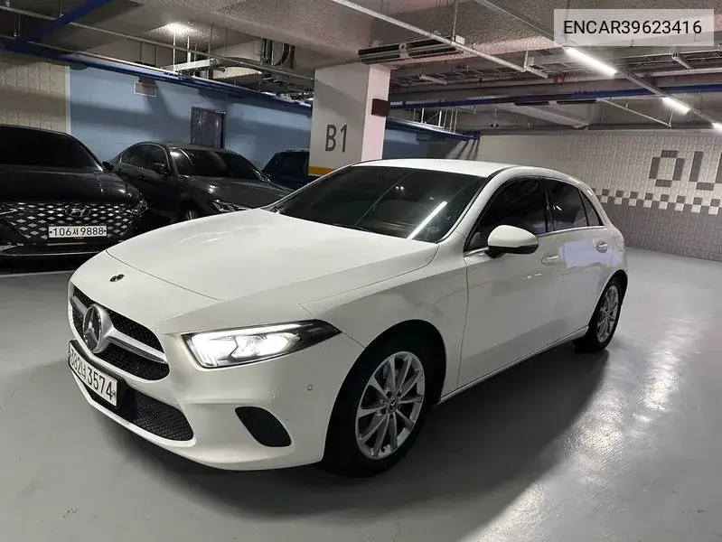 A-Class W177 A220 Hatchback VIN: ENCAR39623416 Lot: 39623416