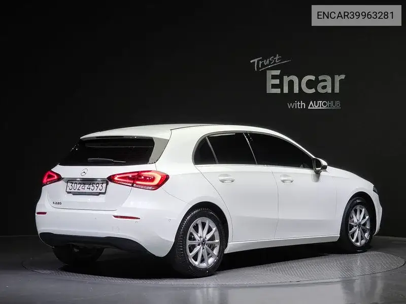 A-Class W177 A220 Hatchback VIN: ENCAR39963281 Lot: 39963281