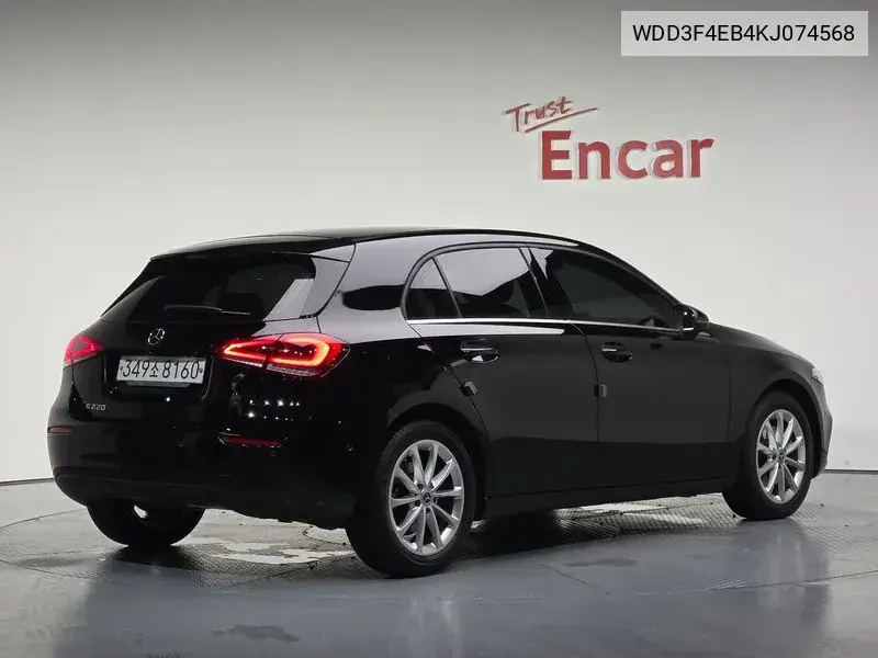 A-Class W177 A220 Hatchback VIN: WDD3F4EB4KJ074568 Lot: 39972032