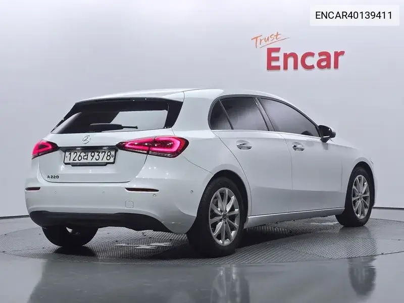 A-Class W177 A220 Hatchback VIN: ENCAR40139411 Lot: 40139411
