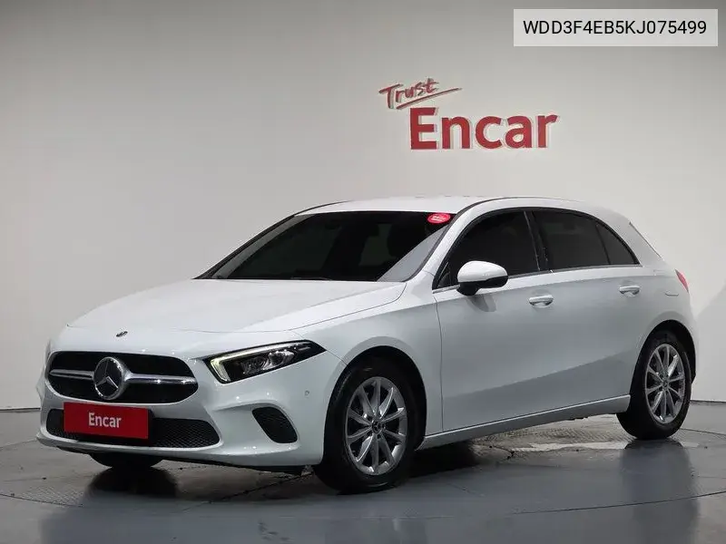 A-Class W177 A220 Hatchback VIN: WDD3F4EB5KJ075499 Lot: 40154571