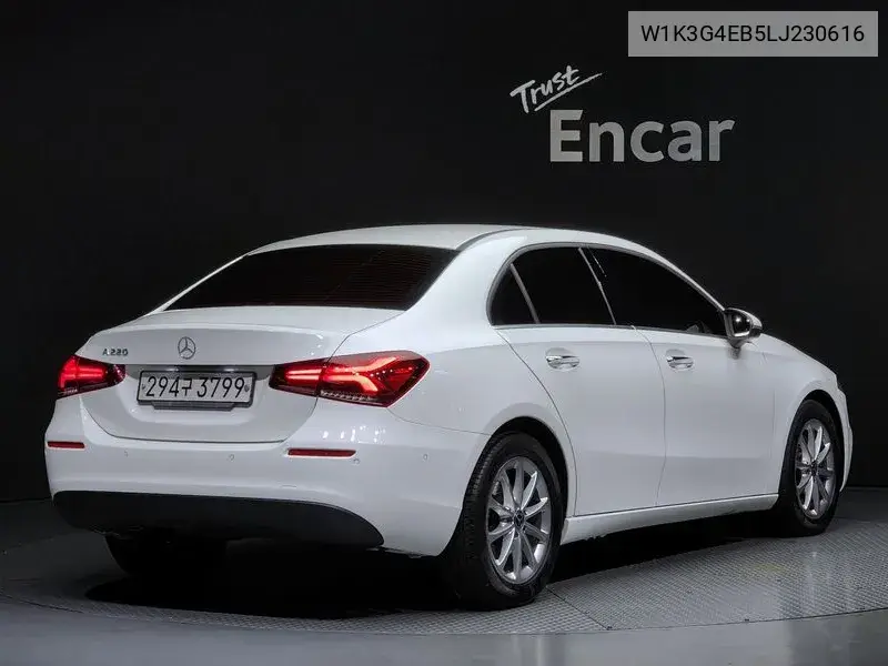 A-Class W177 A220 Sedan VIN: W1K3G4EB5LJ230616 Lot: 39940545