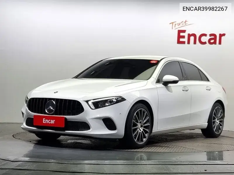 A-Class W177 A220 Sedan VIN: ENCAR39982267 Lot: 39982267