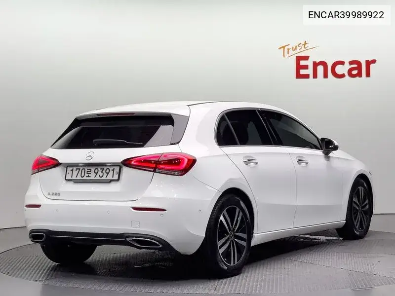 A-Class W177 A220 Hatchback VIN: ENCAR39989922 Lot: 39989922