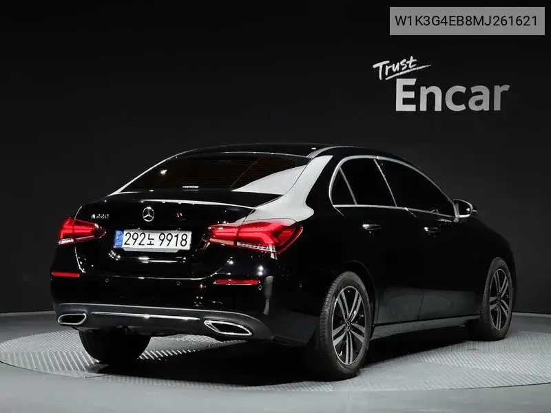 A-Class W177 A220 Sedan VIN: W1K3G4EB8MJ261621 Lot: 40121540