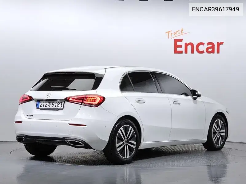 A-Class W177 A220 Hatchback VIN: ENCAR39617949 Lot: 39617949