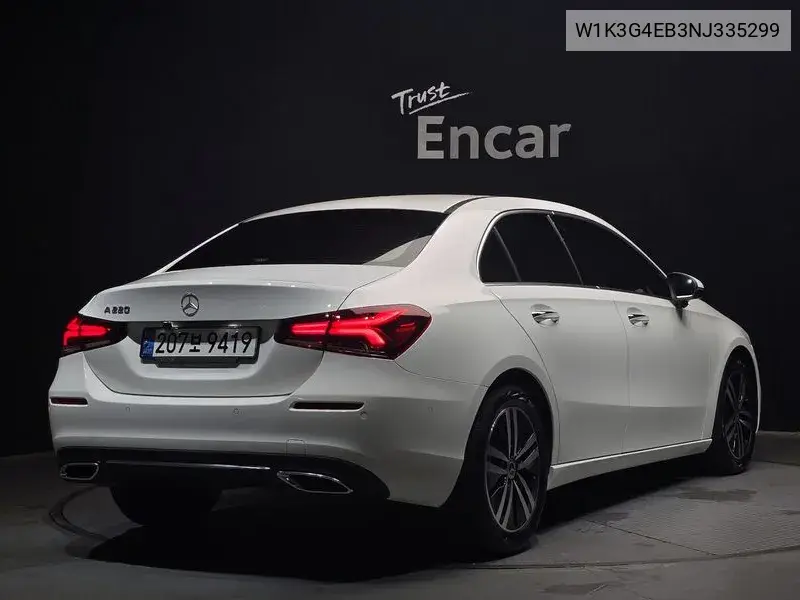 A-Class W177 A220 Sedan VIN: W1K3G4EB3NJ335299 Lot: 39944527
