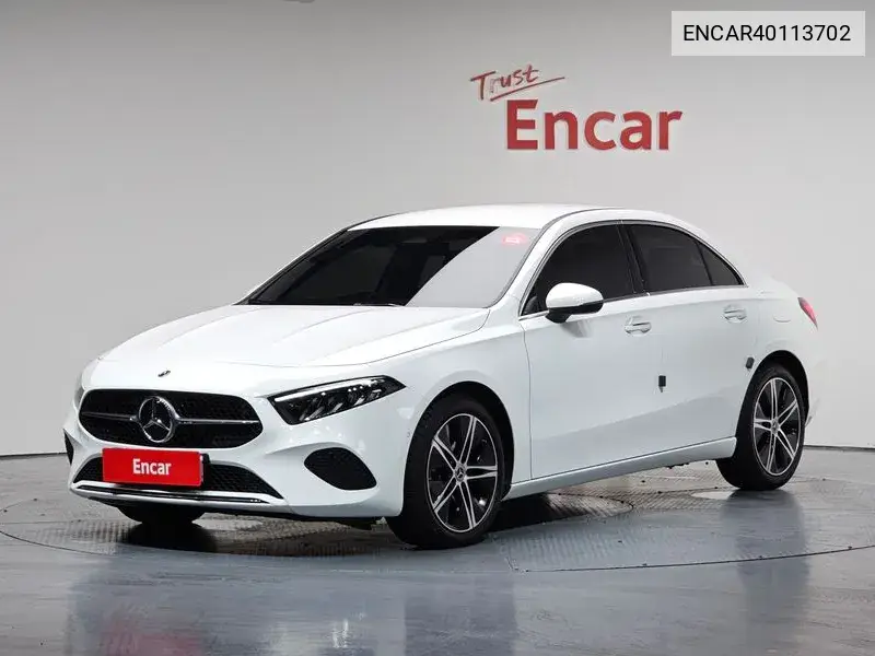 A-Class W177 A220 Sedan VIN: ENCAR40113702 Lot: 40113702