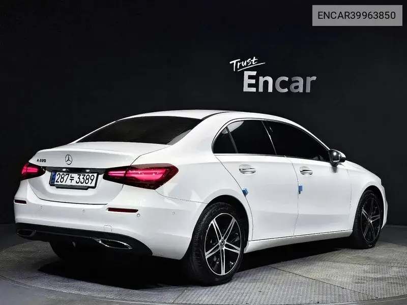 A-Class W177 A220 Sedan VIN: ENCAR39963850 Lot: 39963850