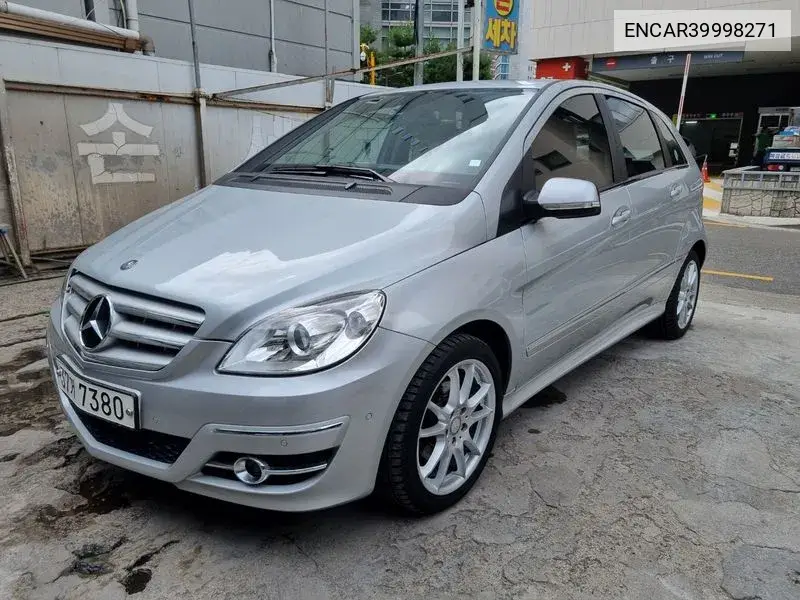 B-Class W245 B200 VIN: ENCAR39998271 Lot: 39998271
