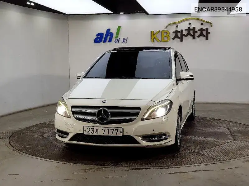 B-Class W246 B200 Cdi Blue Evit VIN: ENCAR39344958 Lot: 39344958