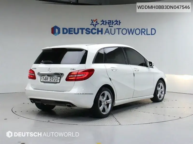 B-Class W246 B200 Cdi Blue Effit Sports Pack VIN: WDDMH0BB3DN047546 Lot: 39482981