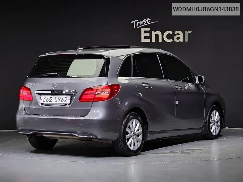 Benz B-Class W246 B200 D VIN: WDDMH0JB6GN143838 Lot: 38018550