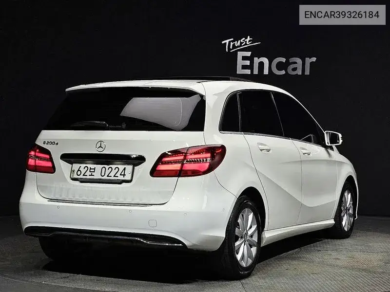 B-Class W246 B200 D VIN: ENCAR39326184 Lot: 39326184