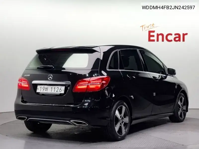 B-Class W246 B220 VIN: WDDMH4FB2JN242597 Lot: 39504832