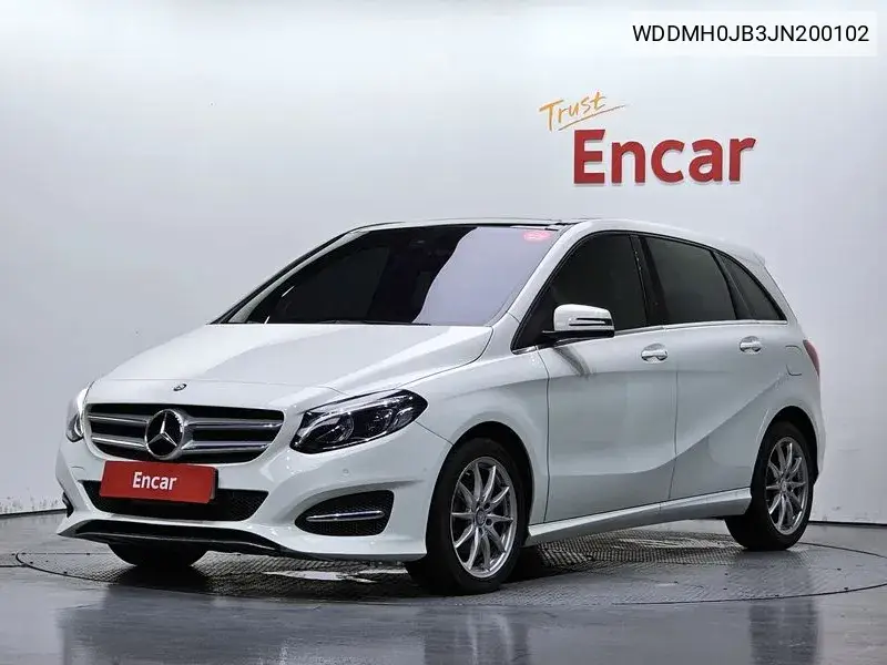 B-Class W246 B200 D VIN: WDDMH0JB3JN200102 Lot: 40119140