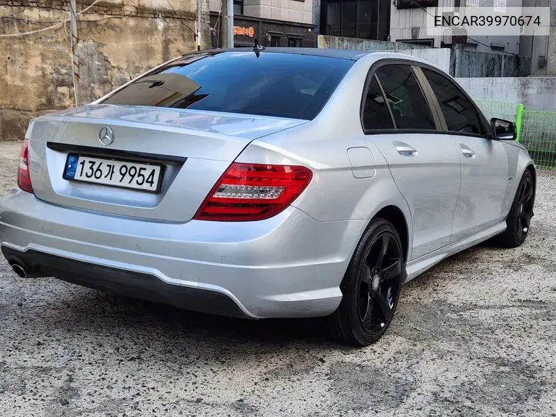 C-Class W204 C200 Cgi VIN: ENCAR39970674 Lot: 39970674