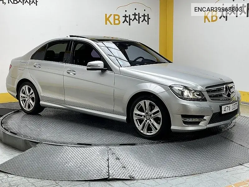 C-Class W204 C220 Cdi Avant-Garde VIN: ENCAR39968803 Lot: 39968803