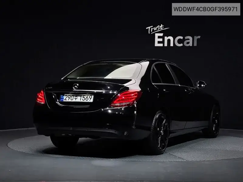 C-Class W205 C200 VIN: WDDWF4CB0GF395971 Lot: 39618997