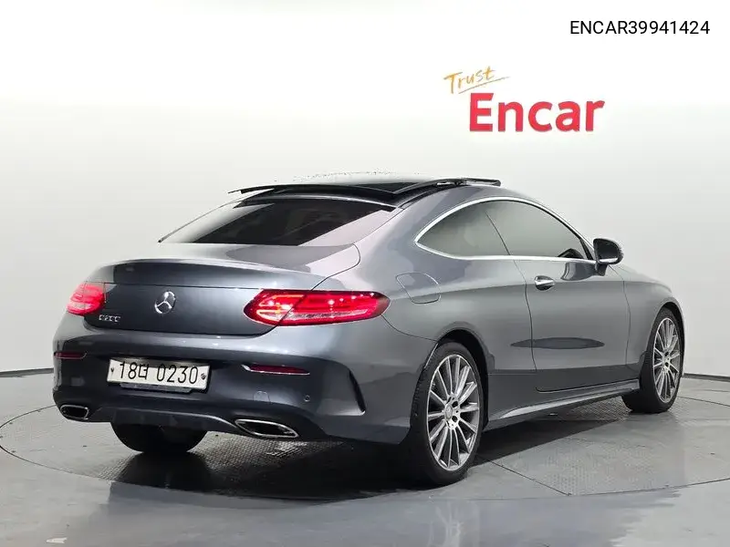 C-Class W205 C200 Coupe VIN: ENCAR39941424 Lot: 39941424