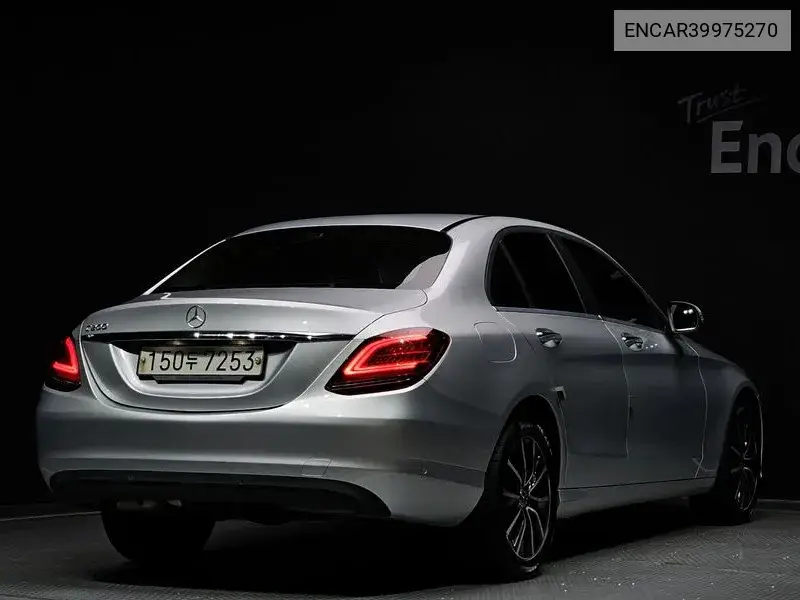 C-Class W205 C200 VIN: ENCAR39975270 Lot: 39975270