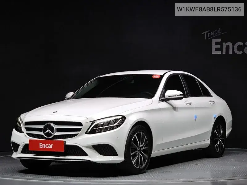 C-Class W205 C200 VIN: W1KWF8AB8LR575136 Lot: 39965096