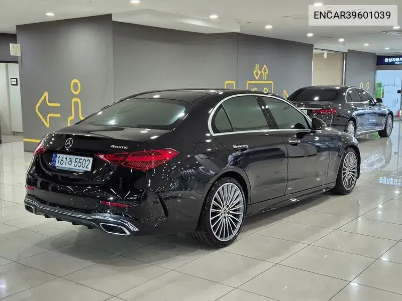 C-Class W206 C300 4Matic Amg Line VIN: ENCAR39601039 Lot: 39601039