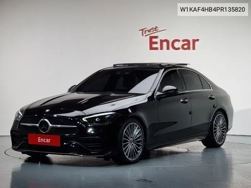 C-Class W206 C300 4Matic Amg Line VIN: W1KAF4HB4PR135820 Lot: 39812379