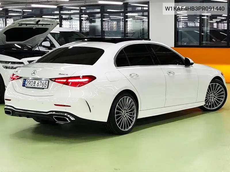 C-Class W206 C300 4Matic Amg Line VIN: W1KAF4HB3PR091440 Lot: 39970303