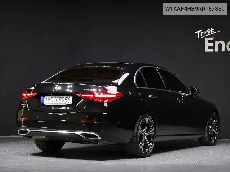 C-Class W206 C300 4Matic Avant VIN: W1KAF4HB9RR157850 Lot: 39598814