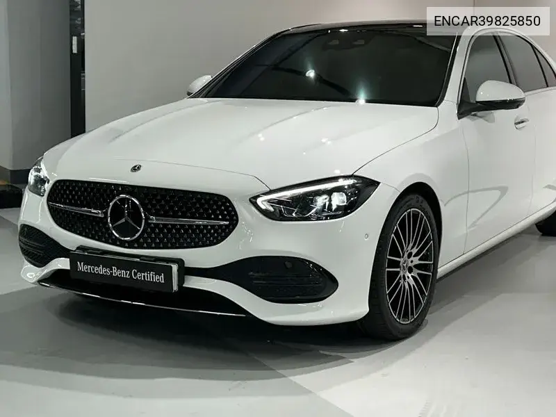 C-Class W206 C300 4Matic Avant VIN: ENCAR39825850 Lot: 39825850