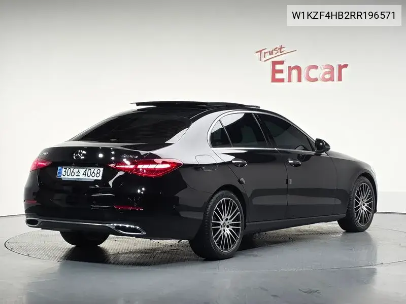 C-Class W206 C300 4Matic Avant VIN: W1KZF4HB2RR196571 Lot: 39904900