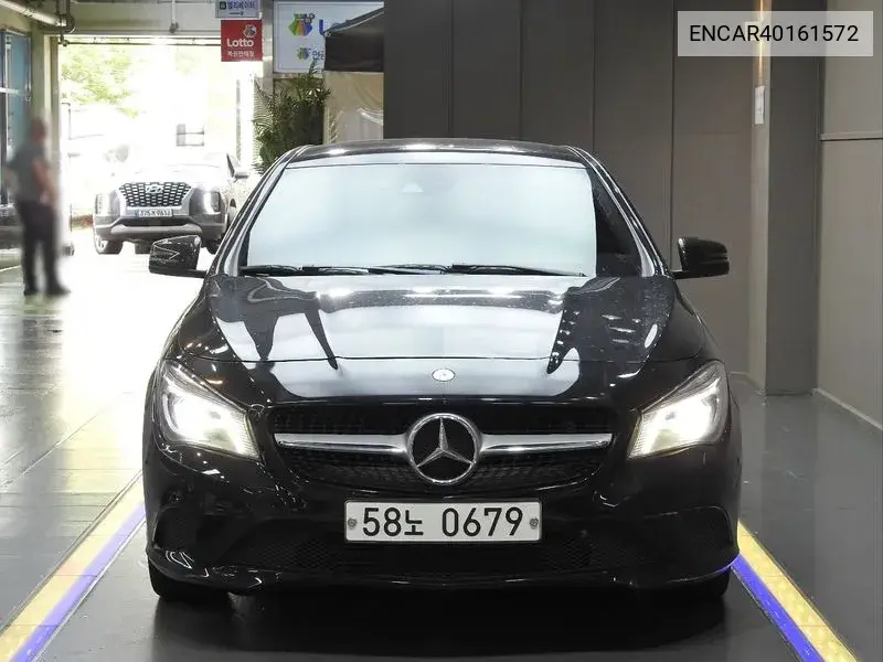 Cla-Class C117 Cla200 D VIN: ENCAR40161572 Lot: 40161572