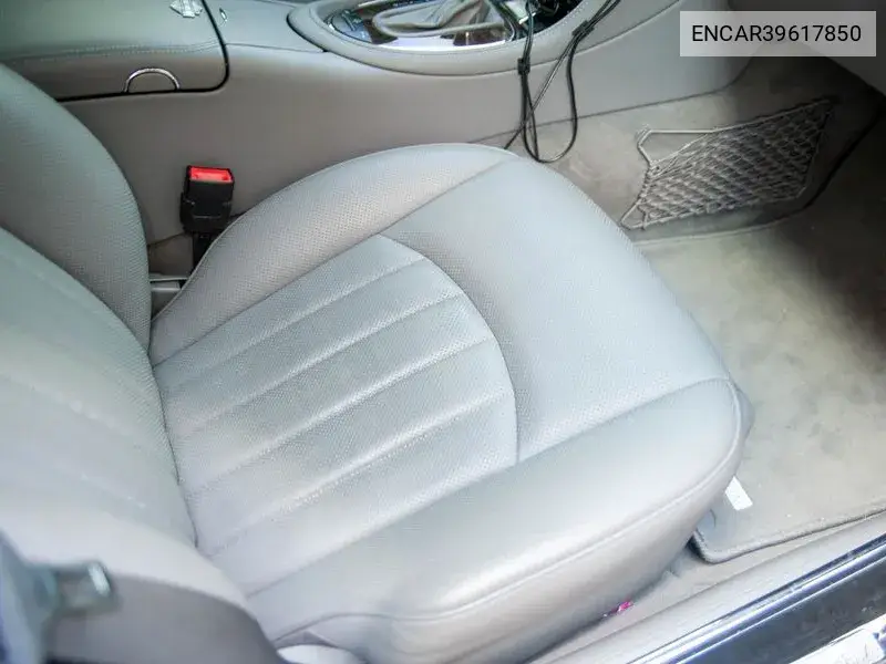 Cls-Class W219 Cls350 VIN: ENCAR39617850 Lot: 39617850