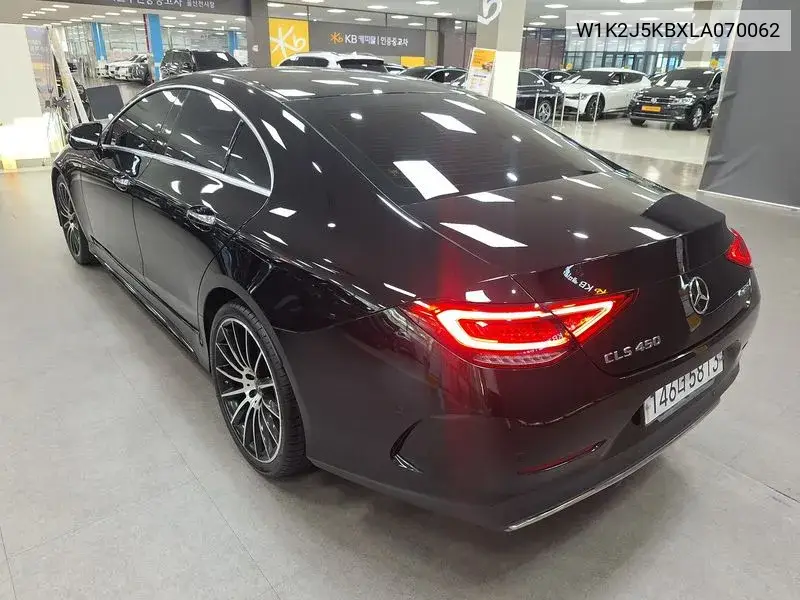 Cls-Class C257 Cls450 4Matic Amg Line VIN: W1K2J5KBXLA070062 Lot: 39989575