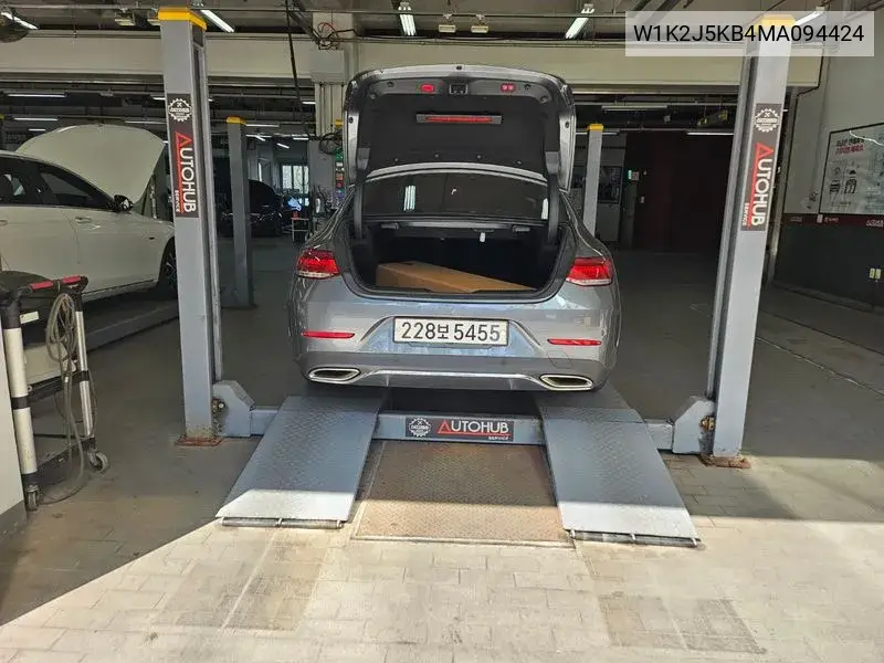 Mercedes-Benz Cls-Klasse Iii (C257) Cls450 4Matic Amg Line, 2021 VIN: W1K2J5KB4MA094424 Lot: 39453773