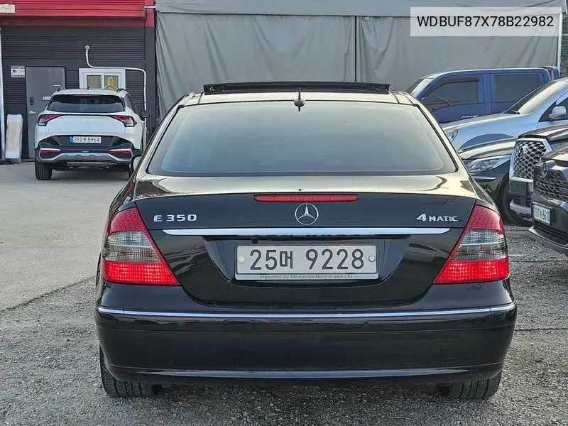 E-Class W211 E350 4Matic VIN: WDBUF87X78B22982 Lot: 40158107