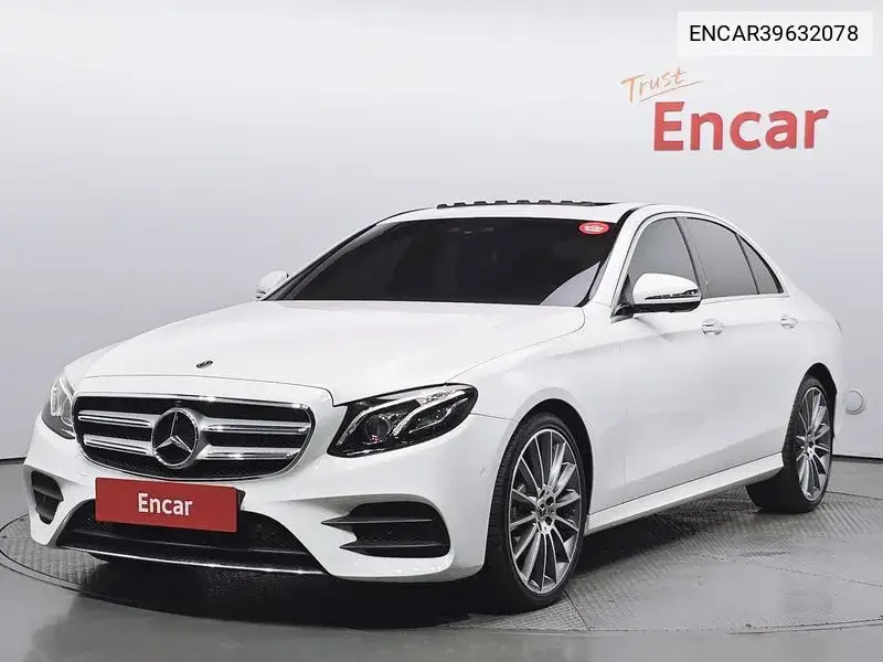 E-Class W213 E300 4Matic Amg Line VIN: ENCAR39632078 Lot: 39632078