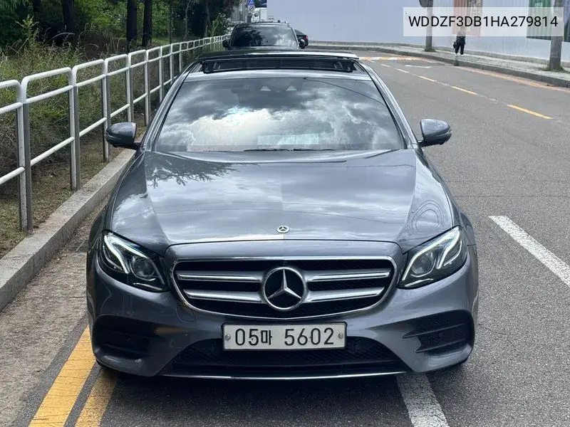 E-Class W213 E350D VIN: WDDZF3DB1HA279814 Lot: 39978105